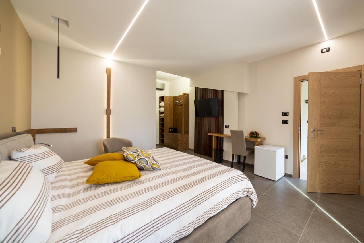 Balneum Rooms & Spa Mirabella Eclano Exterior photo